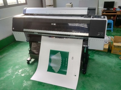 彩印包裝設(shè)計(jì)與印前數(shù)碼打樣 精準(zhǔn)呈現(xiàn)彩盒精裝畫(huà)冊(cè)的藝術(shù)